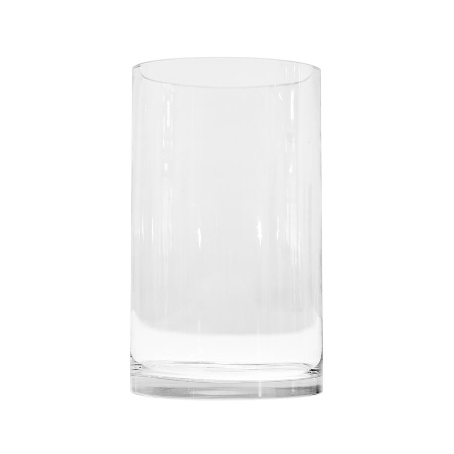 Clear glass vase, perfect size and shape for a bouquet of flowers. Size 25 x 15 cm.